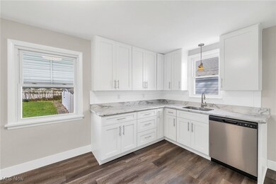 2206 Larchmont Dr, Wickliffe, OH 44092 - photo 7