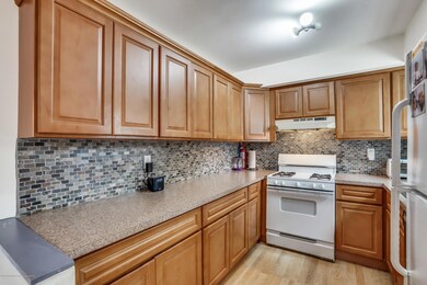 334 Elberon Blvd, Oakhurst, NJ 07755 - photo 5