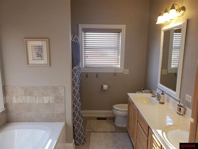 2225 Coventry Ln, North Mankato, MN 56003 - photo 5