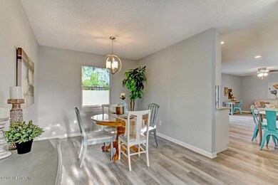 2561 Sandusky Ave E, Jacksonville, FL 32216 - photo 7