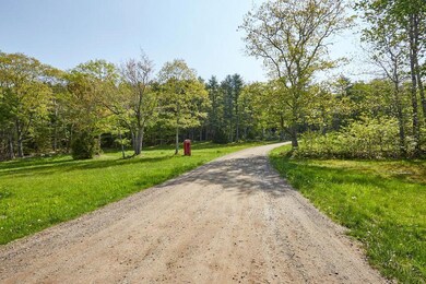Dodge Cove Lane