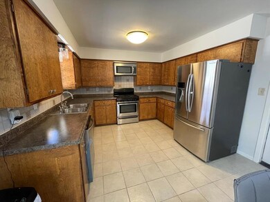 310 Broadmoor St, Fredericksburg, TX 78624 - photo 5