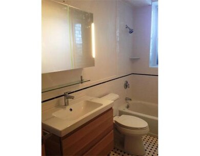 203 Winthrop Rd unit 1, Brookline, MA 02445 - photo 6