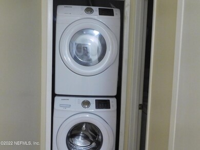 721 Oaks Manor Ct unit P2-1, Jacksonville, FL 32211 - photo 5