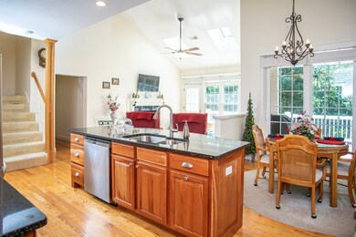 22 Barnswallow Ln, Plymouth, MA 02360 - photo 4