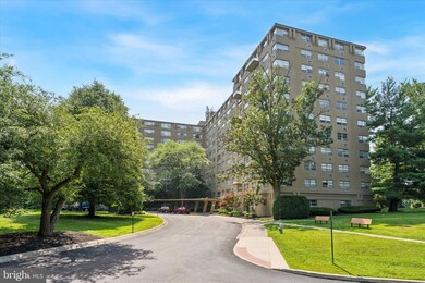 Radnor House unit 521, Bryn Mawr, PA 19010 - photo 4