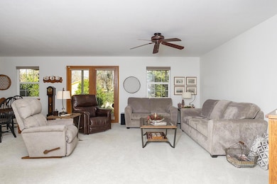 2206 Egret Ct, Grants Pass, OR 97526 - photo 4