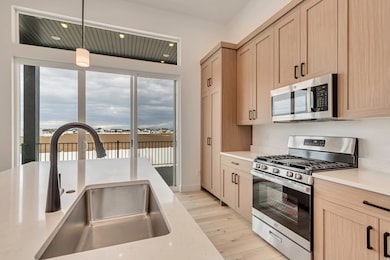 3918 W 825 N unit WF6, West Point, UT 84015 - photo 7