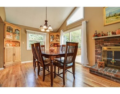 27 Richards Rd, Southborough, MA 01772 - photo 4