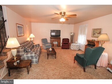 615 Hamilton Rd, East Greenville, PA 18041 - photo 3