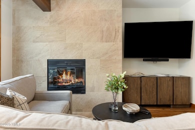 1670 Fallridge Rd unit 11, Vail, CO 81657 - photo 2