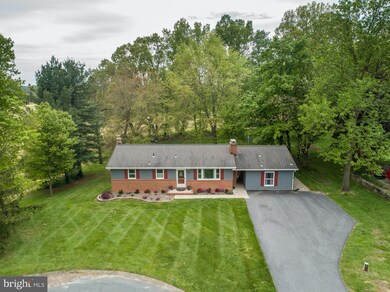 41 Trudy Dr, Sykesville, MD 21784 - photo 2