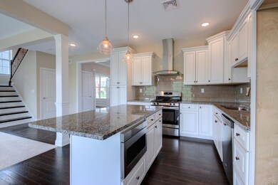 5328 Seip Rd, Bethlehem, PA 18017 - photo 3