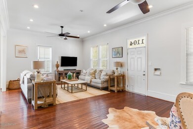 1104 St. John-4