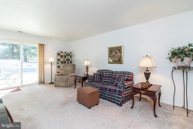 42 Wexford Dr, North Wales, PA 19454 - photo 5