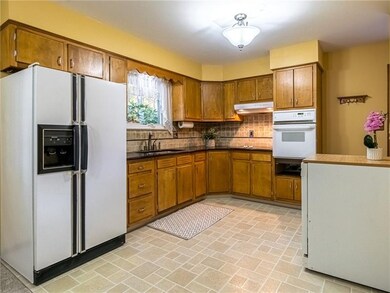 Pretty, Bright, Updated kitchen with granite count