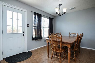 7203 Lazy Summer Ct, Magnolia, TX 77354 - photo 6