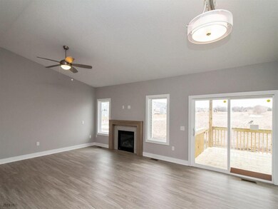 7818 NW 96th St, Grimes, IA 50111 - photo 3