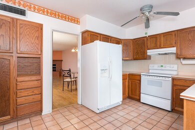 1201 N. Tracy Avenue-8738-Edit