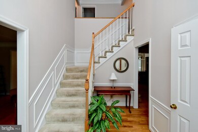 8803 Bovelder Dr, Laurel, MD 20708 - photo 3