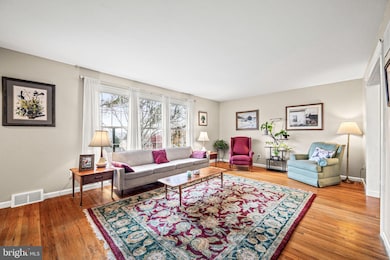 309 Saybrook Rd, Villanova, PA 19085 - photo 3