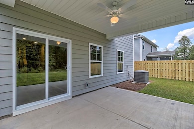 624 Honeydew Dr, West Columbia, SC 29170 - photo 3
