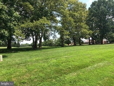 1915 Yorktown N, Norristown, PA 19403 - photo 4