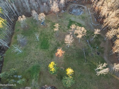 411 Churchill St, Pittsfield, MA 01201 - photo 6