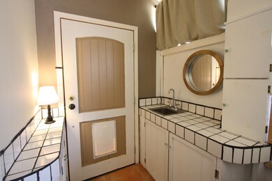 2215 E La Mirada St unit C, Tucson, AZ 85719 - photo 3