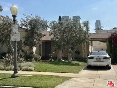1926 Thayer Ave.