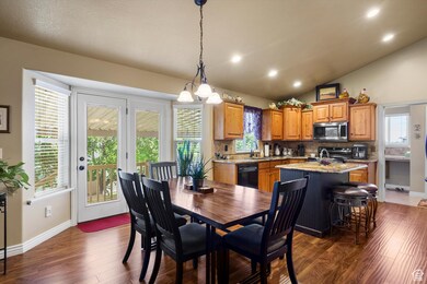 1635 N 4625 W, Clearfield, UT 84015 - photo 7