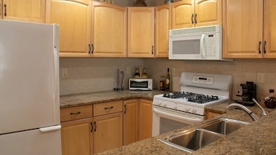 201 Main St unit 32, Woburn, MA 01801 - photo 6
