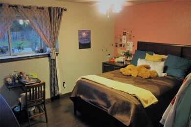 4806 Glendower Dr, Spring, TX 77373 - photo 4