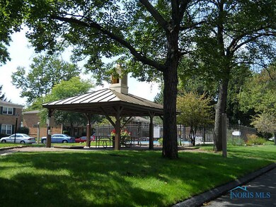 6502 Cornwall Ct unit 6502, Sylvania, OH 43560 - photo 3