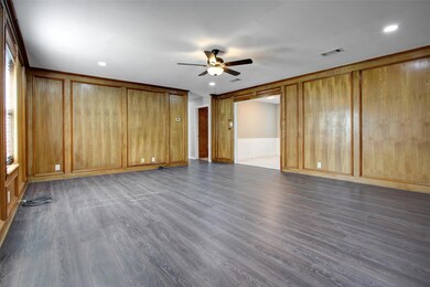 329 W Texas St, Denison, TX 75020 - photo 7