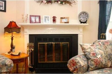 199 Chapman Place, Leominster, MA 01453 - photo 4