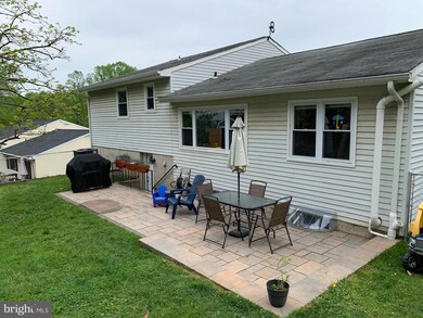 9122 Waltham Woods Rd, Parkville, MD 21234 - photo 5