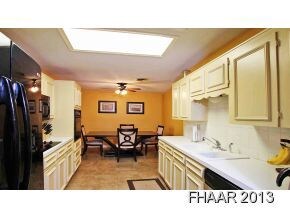 706 Creek St, Copperas Cove, TX 76522 - photo 6