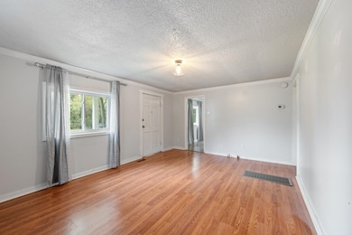 1004 Billy Lee St, Columbia, TN 38401 - photo 5