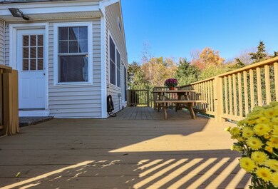 81 Spring Park Ave, Dracut, MA 01826 - photo 4