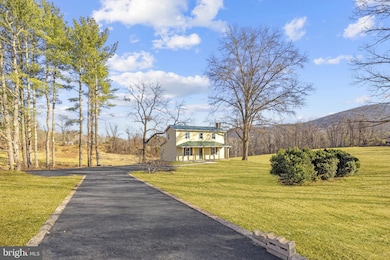 11066 Moreland Rd, Delaplane, VA 20144 - photo 2