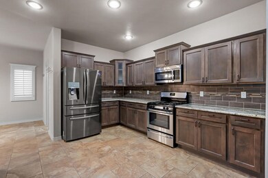 14909 Hunters Grove Ave, El Paso, TX 79938 - photo 7