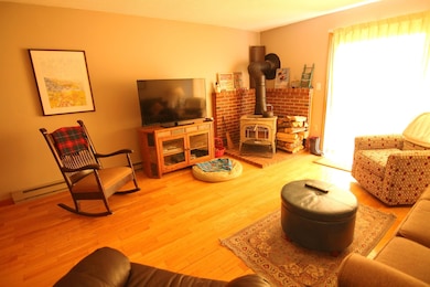 69 Manor Dr unit 6, Lincoln, NH 03251 - photo 7