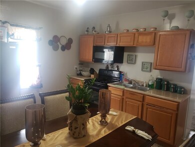 38 Carter St, Providence, RI 02907 - photo 5