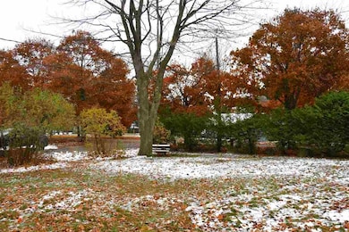 507 W Garfield Ave, Charlevoix, MI 49720 - photo 6