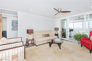 Bonneville Tower unit 112, Euclid, OH 44132 - photo 6