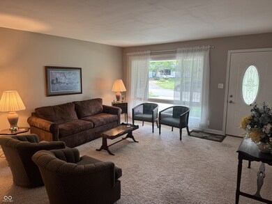 4032 Roselawn Ave, Columbus, IN 47203 - photo 7