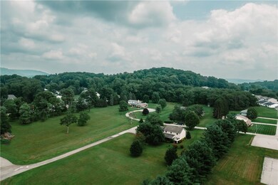 864 Centennial Dr, Indiana, PA 0 - photo 4