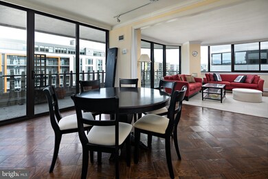 Watergate West Residences unit 1010, Washington, DC 20037 - photo 6