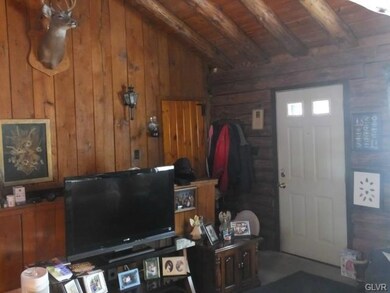 2228 Mountain Rd, Slatington, PA 18080 - photo 7